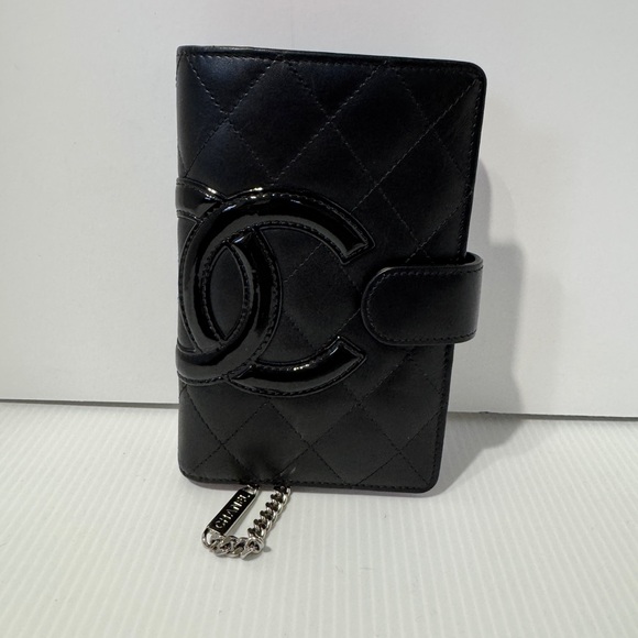 EUC Chanel Cambon Compact Wallet - Picture 10 of 15